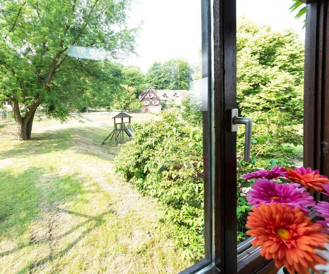 Blumenmeer Appartment Ober-Hambach Dış mekan fotoğraf