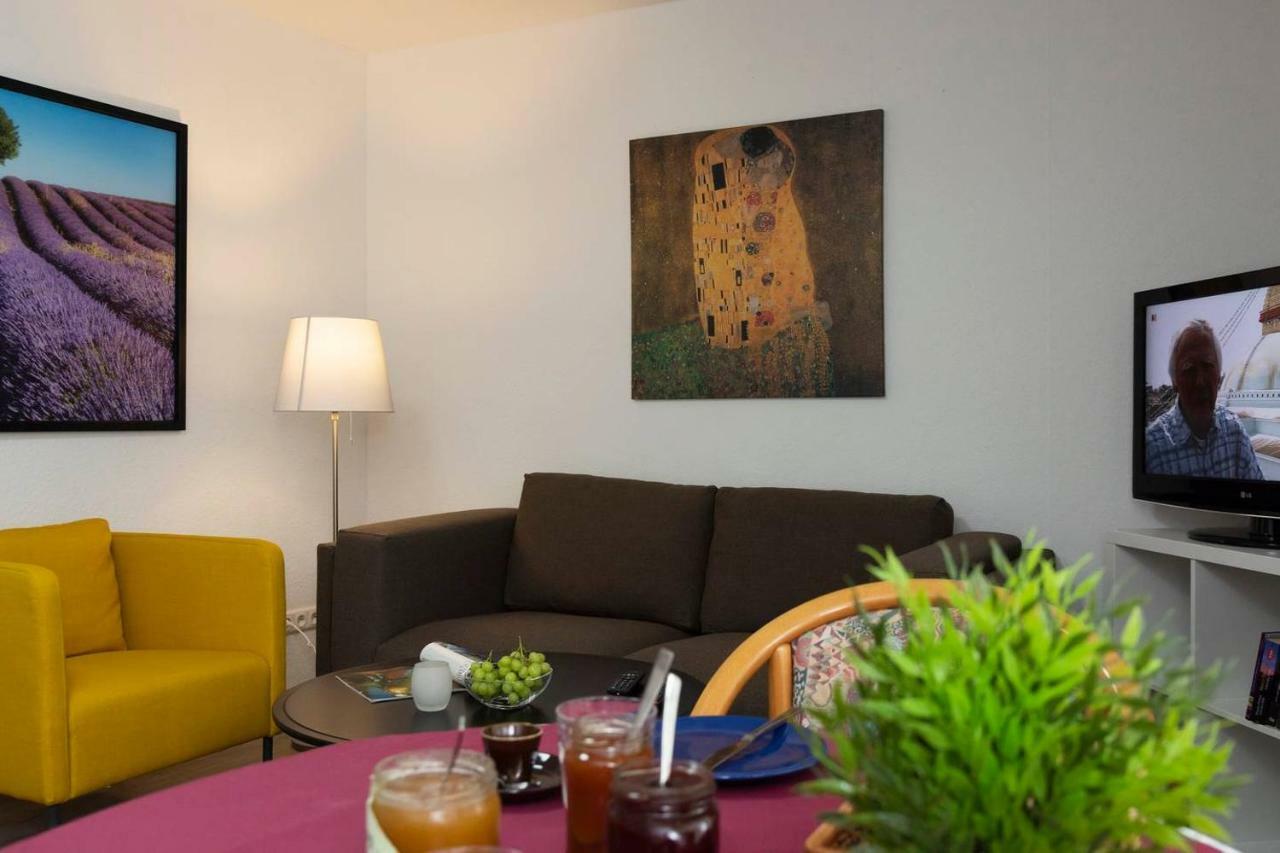 Blumenmeer Appartment Ober-Hambach Dış mekan fotoğraf